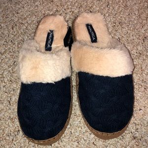 Nautica slippers